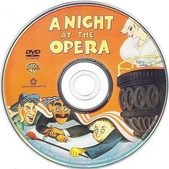 dvd cover A Night at the Opera (1935) FS R1
